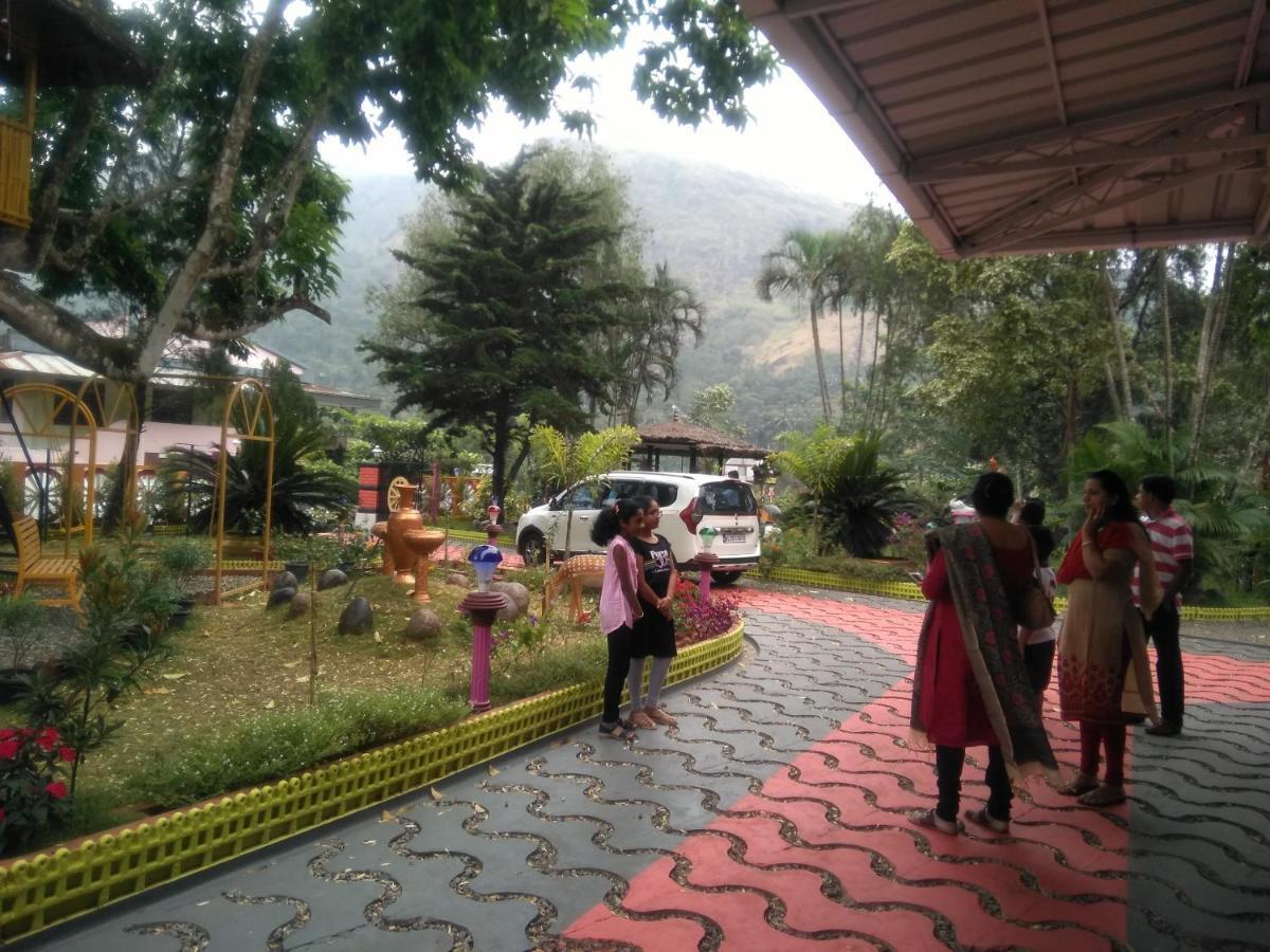 Spice Mount Heritage Resort Kattappana Exterior foto